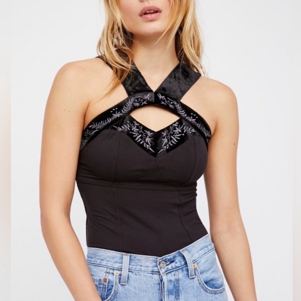 Black corset like top with velvet embroidered straps